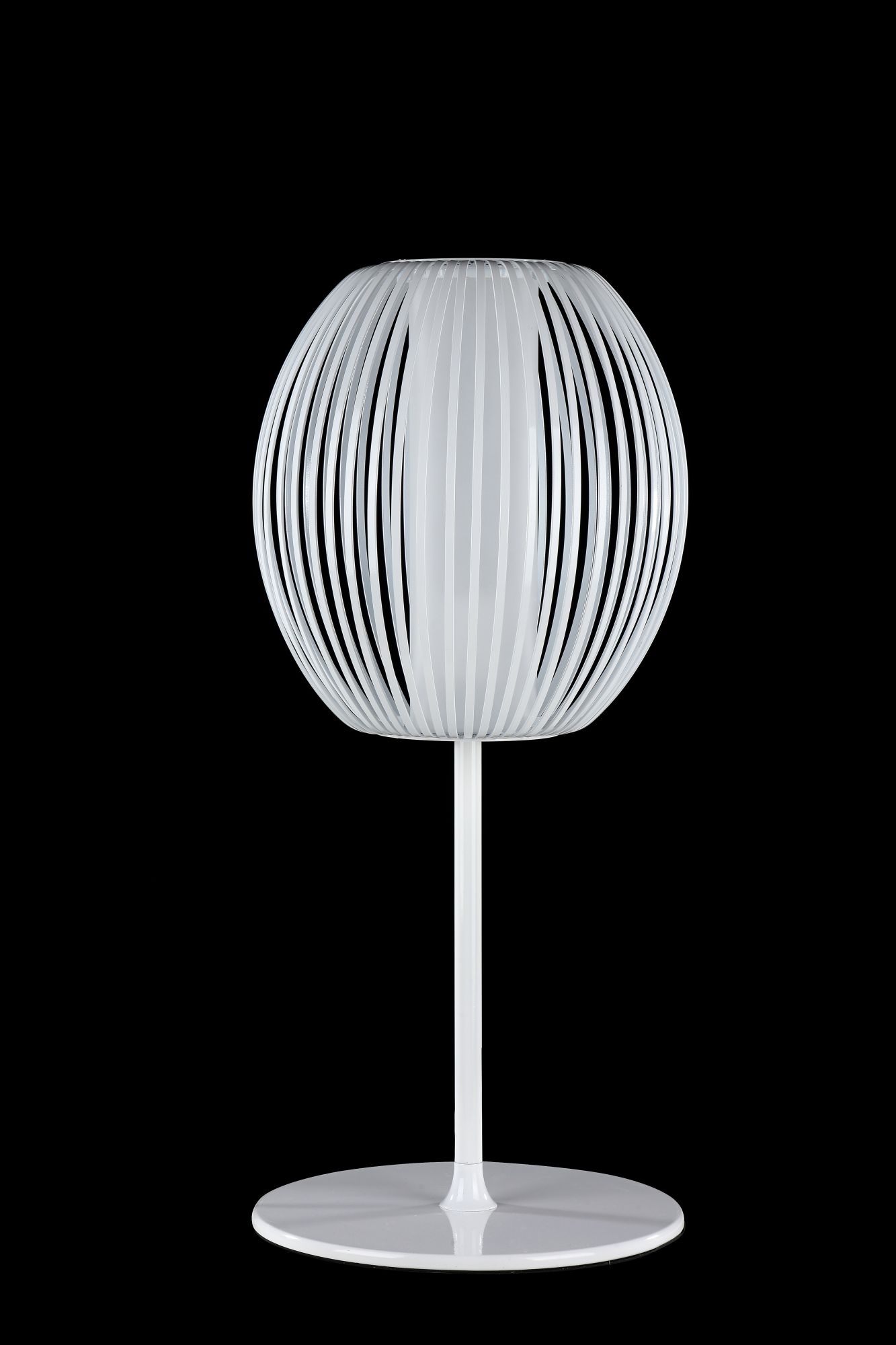 Настольная лампа Maytoni Modern MOD896-01-W