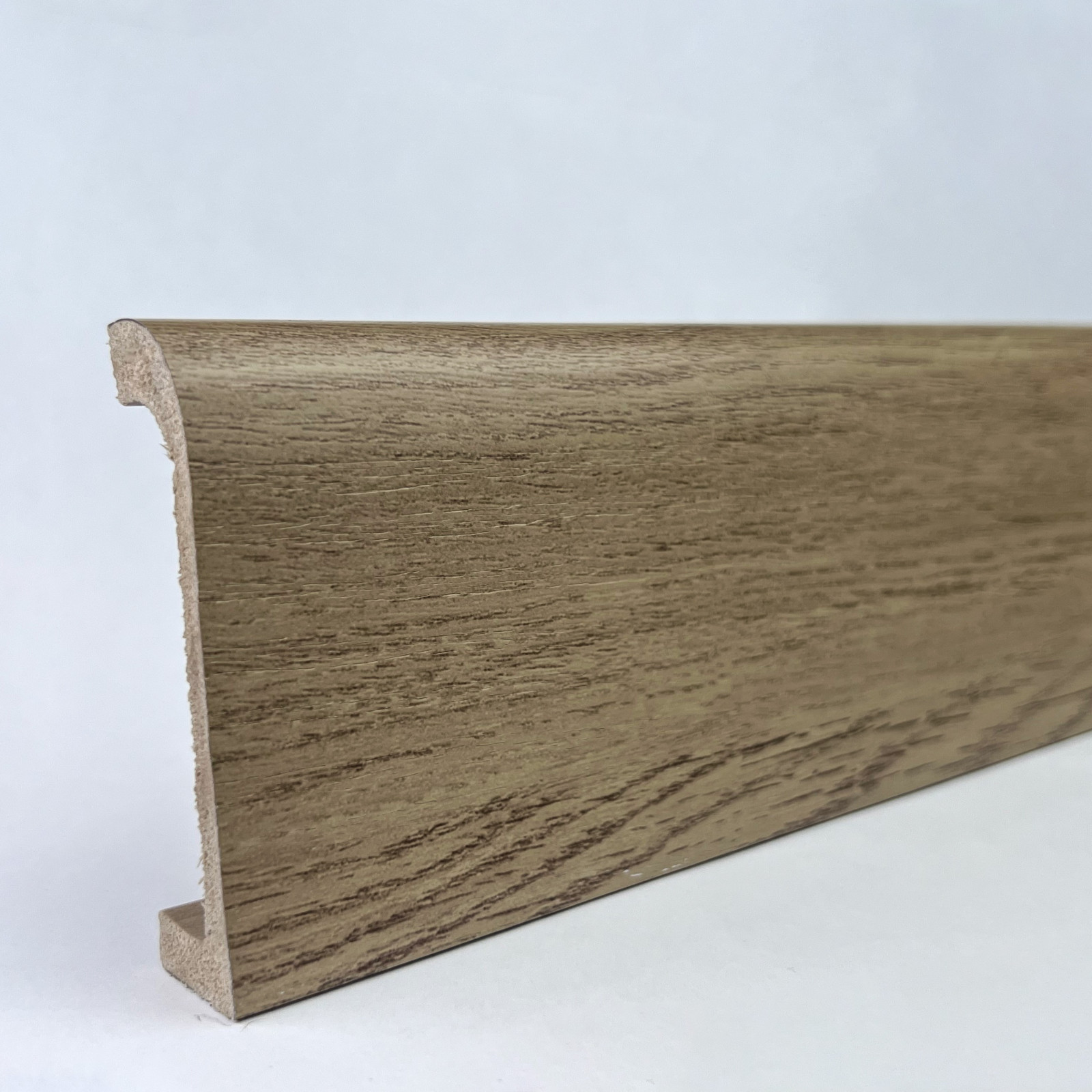 Плинтус напольный ПЛ 16 Bello Deco Дуб Бристоль 80мм×19мм×2м