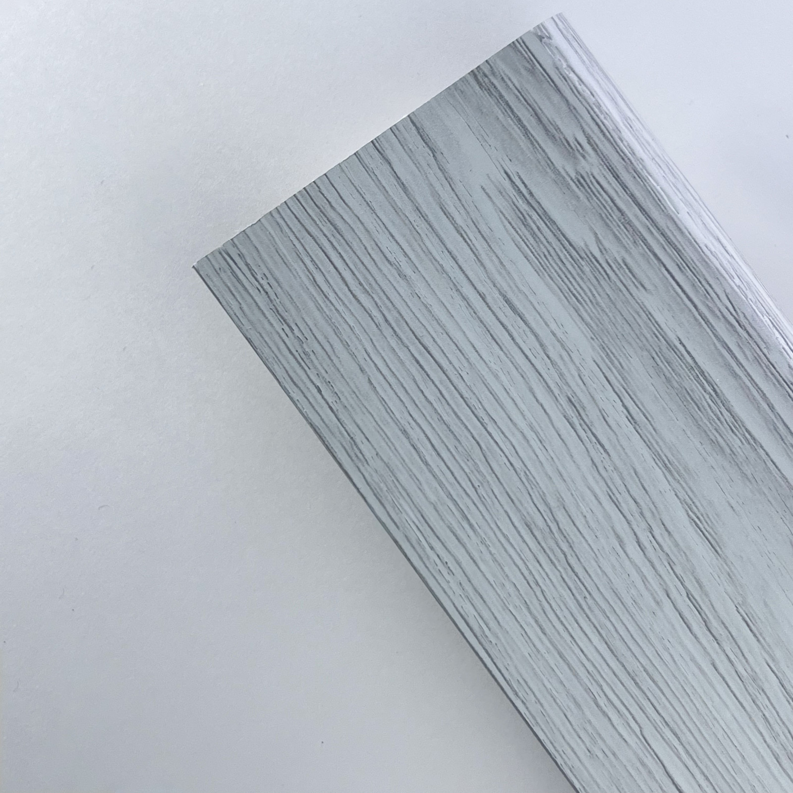 Плинтус напольный ПЛ 16 Bello Deco Горный туман 80мм×19мм×2м