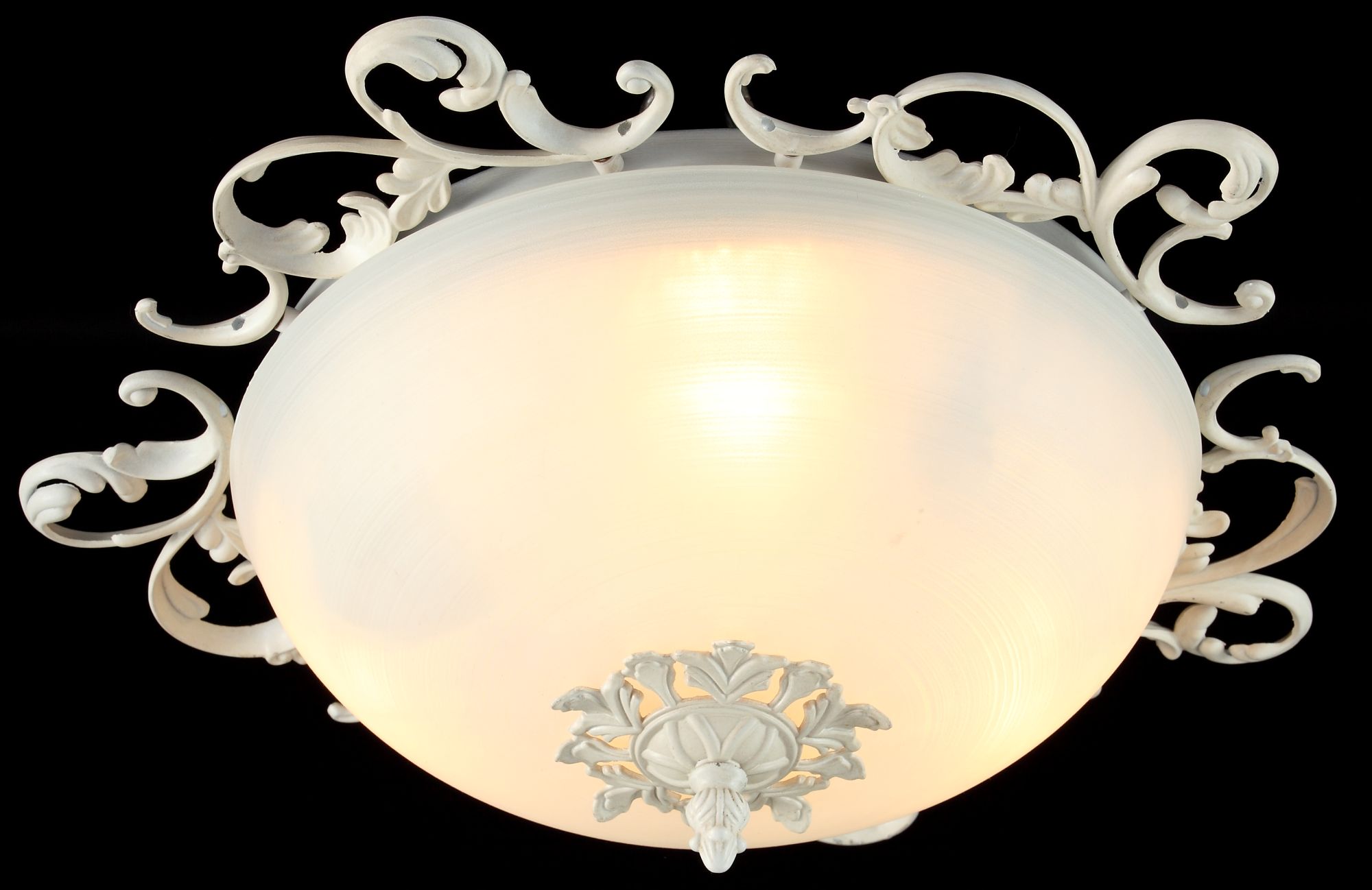 Потолочный светильник Maytoni Ceiling & Wall C900-CL-03-W
