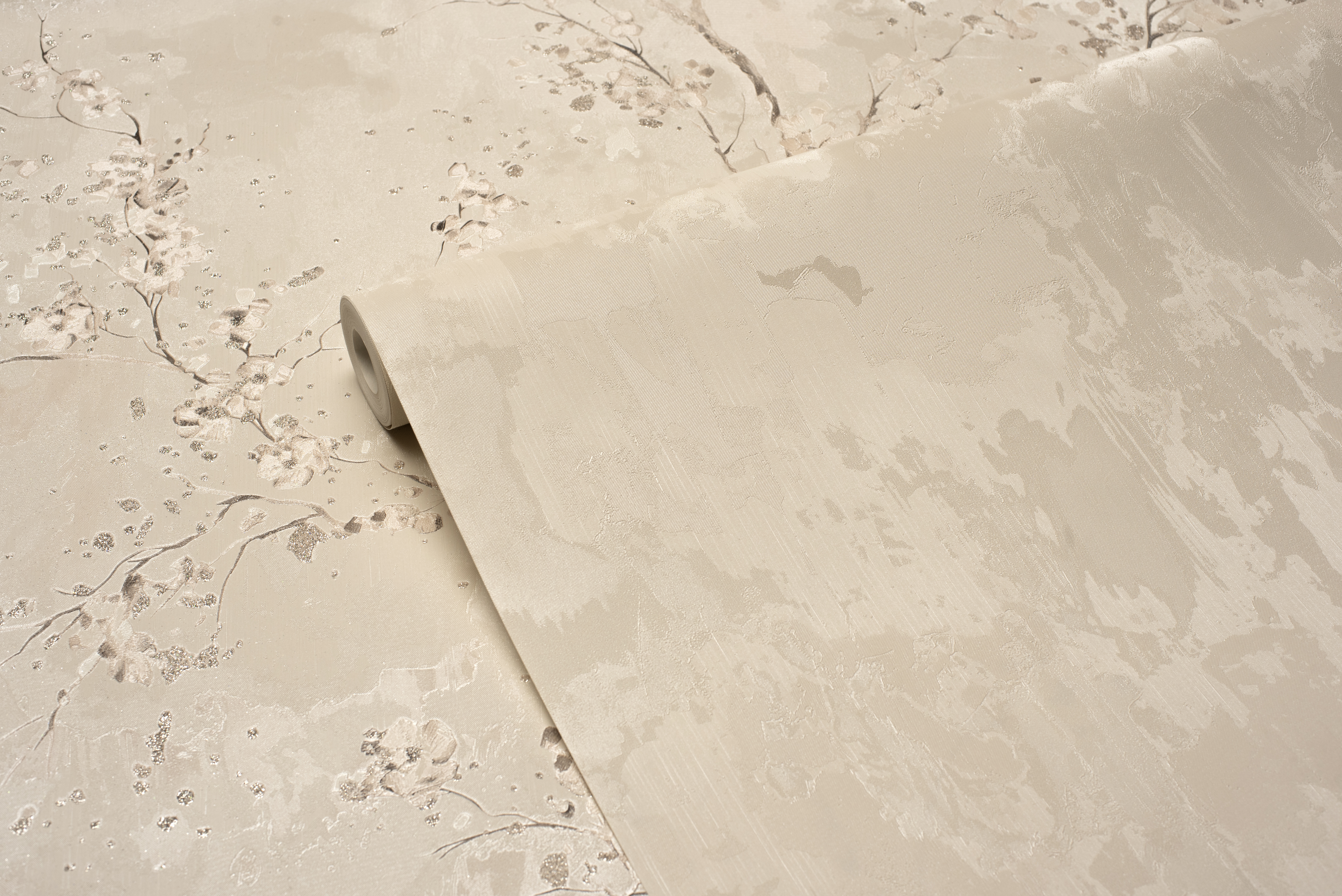 Обои 588476 Ateliero Scarlett Ateliero коллекция Scarlett производства РОССИЯ в интернет-магазине Обоитрейд