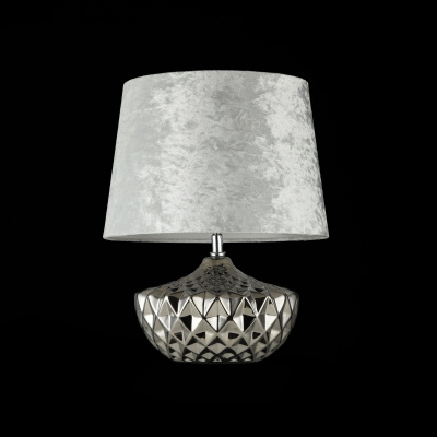 Настольная лампа Maytoni Table & Floor Z006-TL-01-W