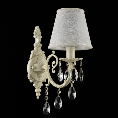 Бра Maytoni Elegant ARM390-01-W