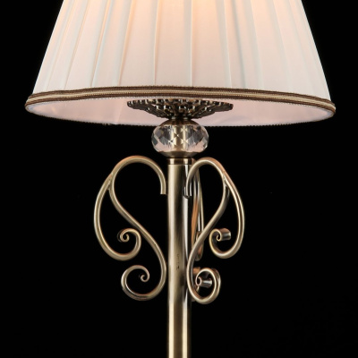 Настольная лампа Maytoni Elegant ARM420-22-R