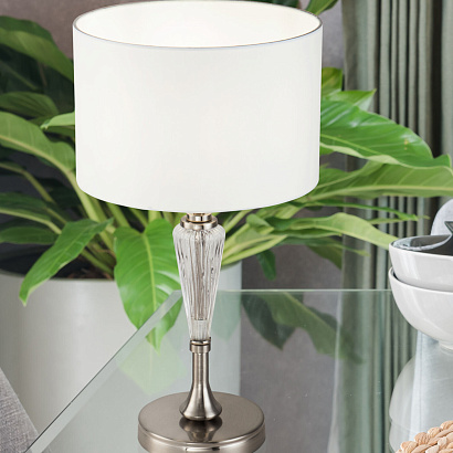 Настольная лампа Maytoni Neoclassic MOD014TL-01N