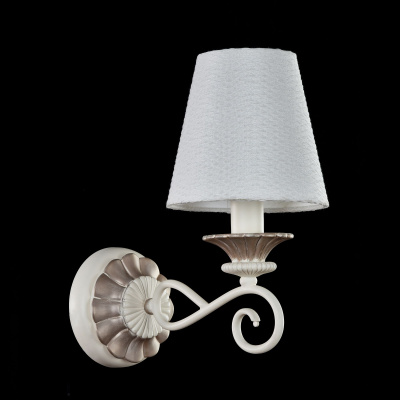 Бра Maytoni Elegant ARM424-WL-01-W