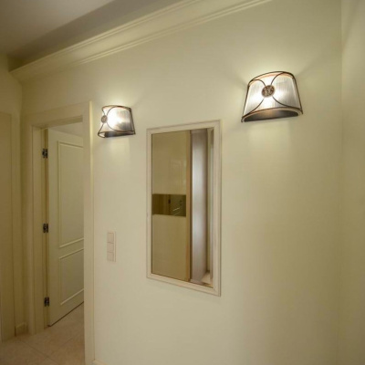 Бра Maytoni Elegant ARM365-01-R